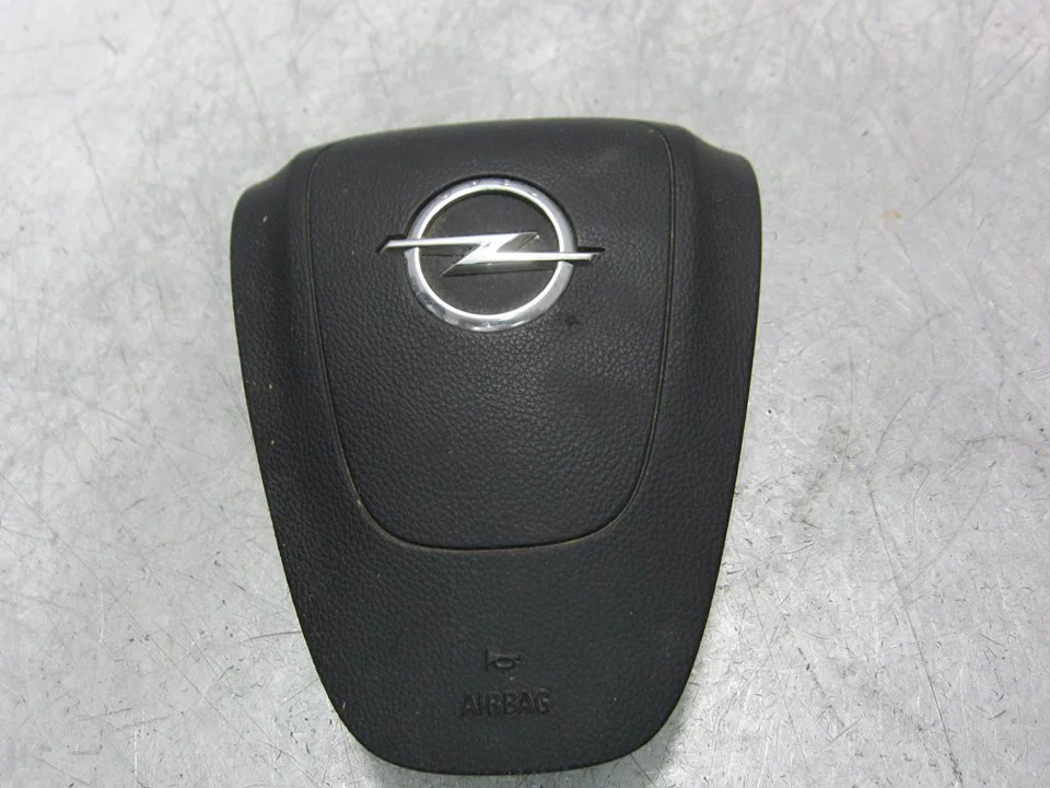Foto de AIRBAG DELANTERO IZQUIERDO OPEL INSIGNIA BERLINA 2.0 CDTI CAT (131 CV / 96 KW) referencia 13270401