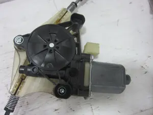 Foto de ELEVALUNAS DELANTERO IZQUIERDO SEAT LEON (5F1) 1.6 TDI (105 CV / 77 KW) referencia 5Q0959801 foto 6