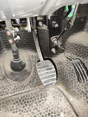 Foto de PEDAL FRENO OPEL VIVARO FURGÓN/COMBI 2.0 16V CDTI (114 CV / 84 KW)