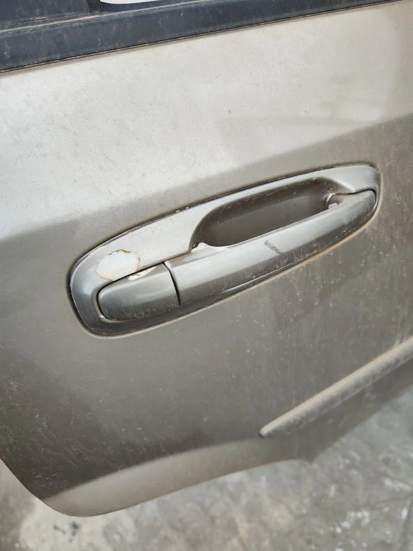 Foto de MANETA EXTERIOR TRASERA DERECHA CHEVROLET LACETTI 1.6 CAT (109 CV / 80 KW) referencia 96547982