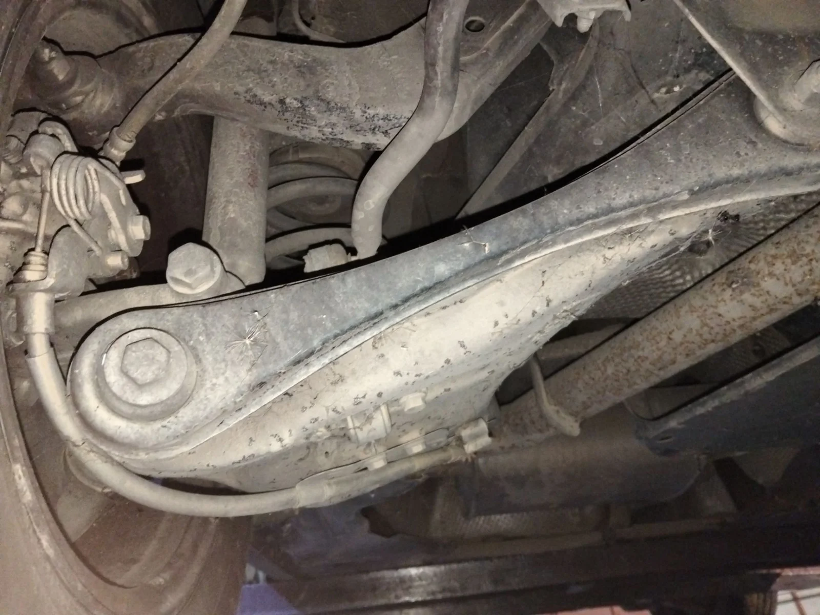 Foto de BRAZO SUSPENSION TRASERO IZQUIERDO AUDI A4 BERLINA (8E)