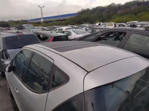 Foto de TECHO MERCEDES-BENZ CLASE A (BM 168) 1.6 CAT (102 CV / 75 KW)