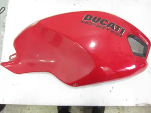 Foto de CARENADO DELANTERO DERECHO DUCATI MONSTER 1100 1078 cm3 - 70 kW (95 CV / 70 KW) referencia 48032591B