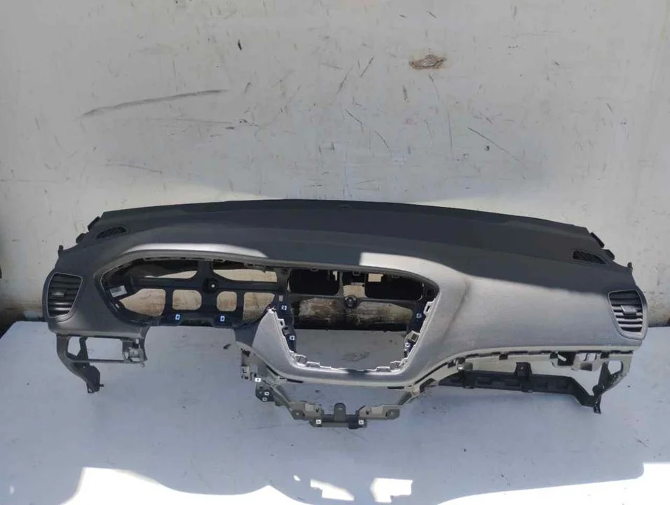 Foto de SALPICADERO HYUNDAI I20 (GB) 1.2 16V CAT (84 CV / 62 KW)