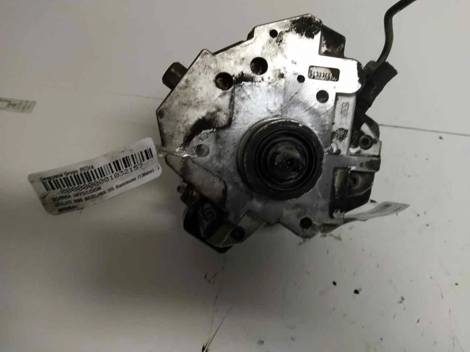 Foto de BOMBA INYECCION VOLVO S60 BERLINA referencia 8689591