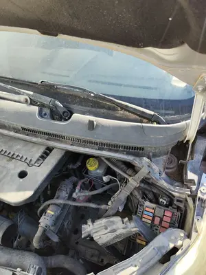 Foto de BRAZO LIMPIA DELANTERO IZQUIERDO FORD KA (CCU) 1.3 TDCi CAT (75 CV / 55 KW) referencia 1670715