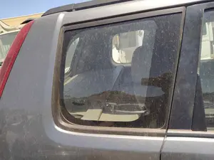 Foto de LUNA CUSTODIA TRASERA DERECHA NISSAN X-TRAIL (T30) 2.2 16V Turbodiesel CAT (114 CV / 84 KW) referencia 43R00122