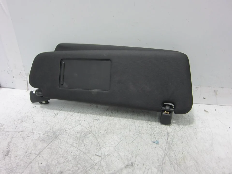 Foto de PARASOL DERECHO PORSCHE CAYENNE (TIPO 92A) referencia 7P0857552D