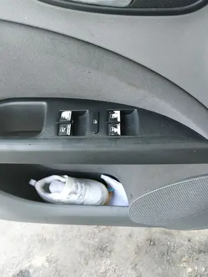 Foto de MANDO ELEVALUNAS DELANTERO IZQUIERDO SEAT ALTEA (5P1) 1.9 TDI (105 CV / 77 KW)