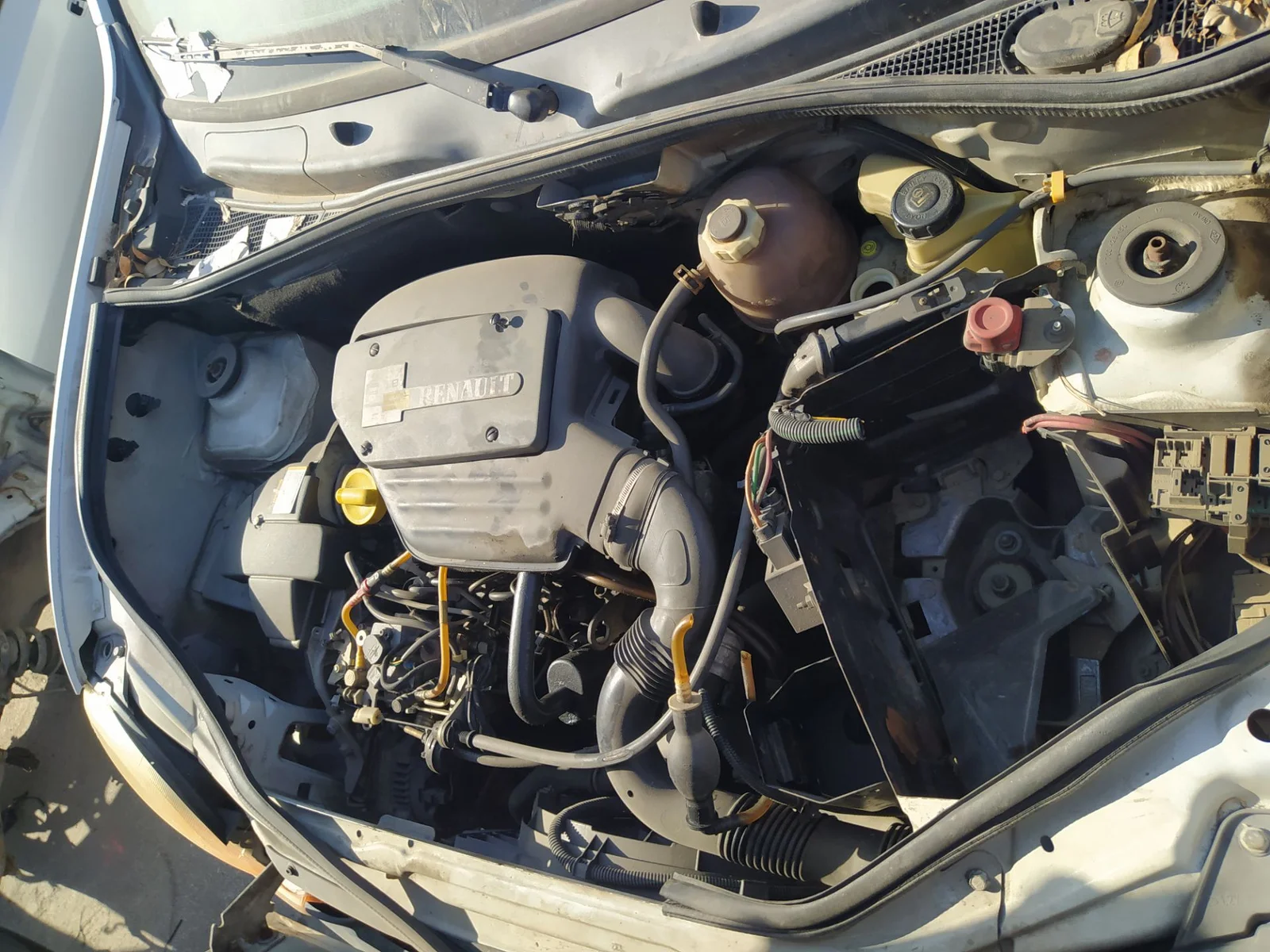 Foto de CENTRALITA MOTOR UCE RENAULT KANGOO I (F/KC0) 1.5 dCi Diesel (82 CV / 60 KW)