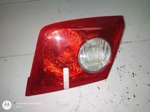 Foto de PILOTO TRASERO DERECHO INTERIOR CHEVROLET LACETTI 2.0 Diesel CAT (121 CV / 89 KW) referencia 96551217