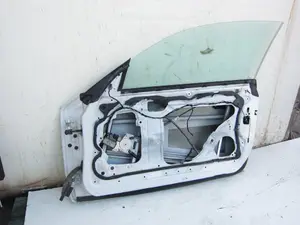 Foto de PUERTA DELANTERA DERECHA BMW SERIE 1 BERLINA (E81/E87) foto 6
