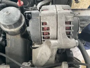 Foto de ALTERNADOR BMW SERIE 1 BERLINA (E81/E87) 2.0 Turbodiesel CAT (143 CV / 105 KW) foto 2