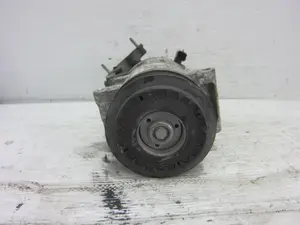 Foto de COMPRESOR AIRE ACONDICIONADO PEUGEOT 308 referencia 967565588001