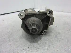 Foto de MOTOR ARRANQUE RENAULT MEGANE I CLASSIC (LA0) 1.9 dTi Diesel CAT (98 CV / 72 KW) referencia D7R25 foto 8