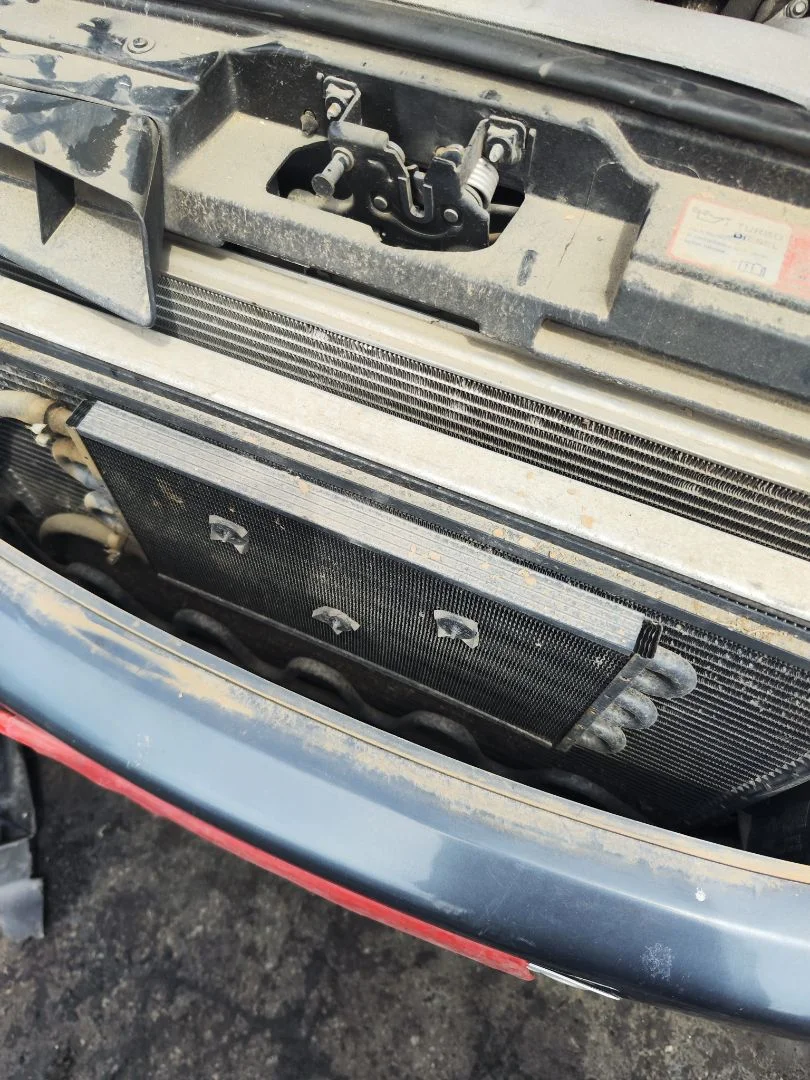 Foto de CONDENSADOR / RADIADOR AIRE ACONDICIONADO AUDI A6 BERLINA (4B2) 2.5 V6 24V TDI (180 CV / 132 KW) referencia 4B0260403AA
