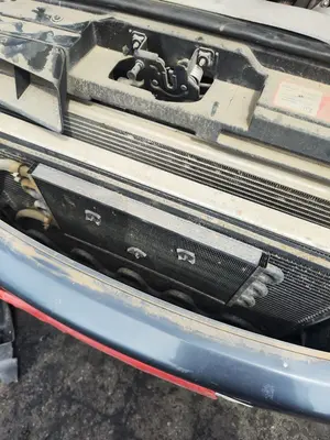 Foto de CONDENSADOR / RADIADOR  AIRE ACONDICIONADO AUDI A6 BERLINA (4B2) 2.5 V6 24V TDI (180 CV / 132 KW) referencia 4B0260403AA