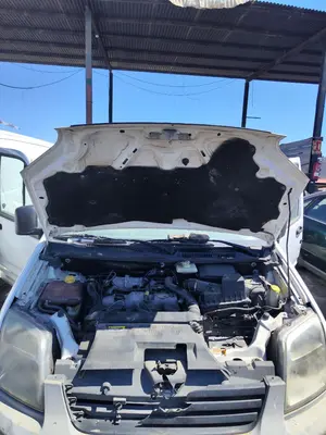 Foto de CAPO FORD TRANSIT CONNECT (TC7) 1.8 TDCi CAT (90 CV / 66 KW)