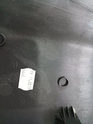 Foto de MOLDURA PORSCHE CAYENNE (TIPO 92A) referencia 7P5867239 foto 3