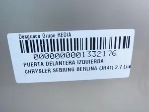 Foto de PUERTA DELANTERA IZQUIERDA CHRYSLER SEBRING JR 41 BERLINA 2.7 CAT (203 CV / 149 KW) foto 5