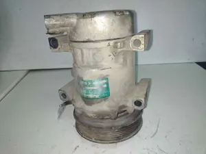 Foto de COMPRESOR AIRE ACONDICIONADO RENAULT CLIO II FASE I (B/CB0) referencia 7700111235 foto 2