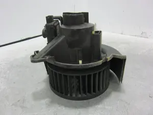 Foto de MOTOR CALEFACCION OPEL ASTRA G COUPE 1.8 16V (125 CV / 92 KW) referencia 9000348 foto 3