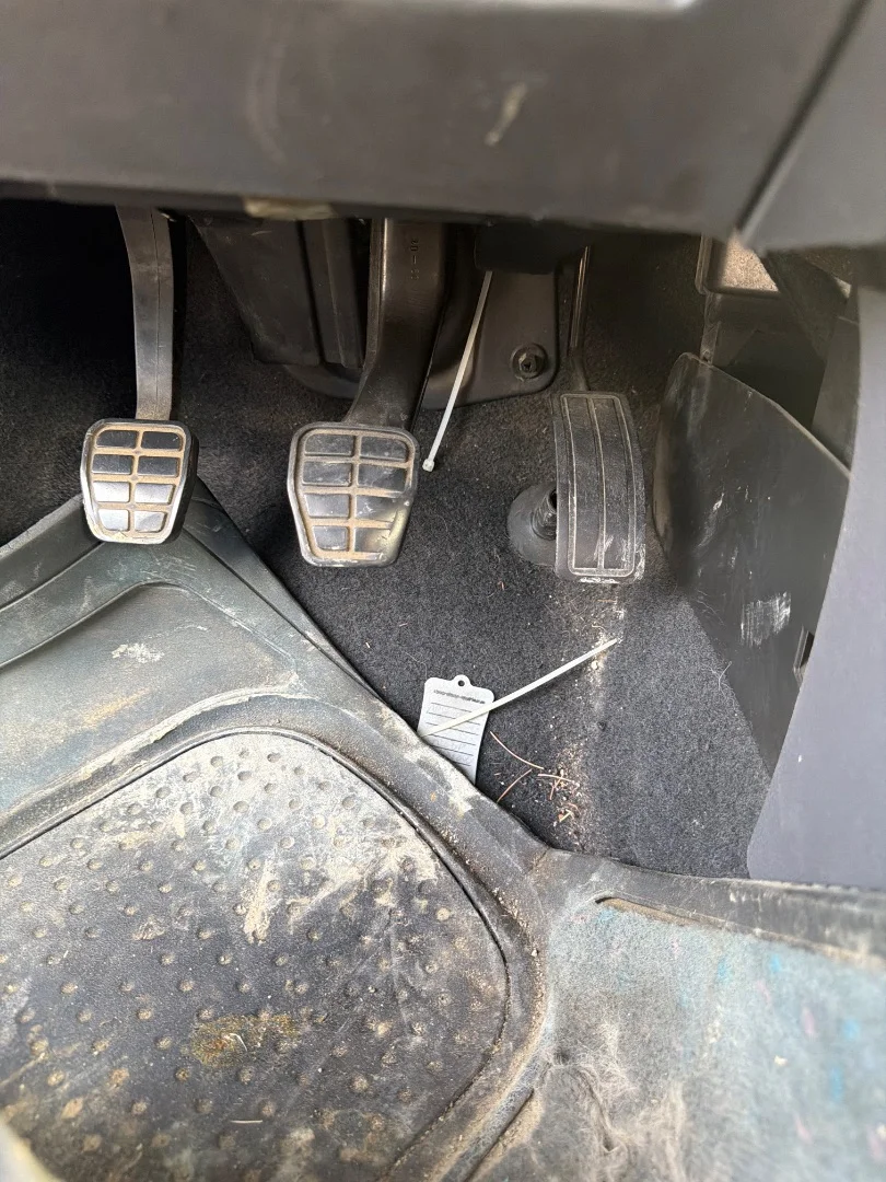 Foto de PEDAL EMBRAGUE SEAT CORDOBA BERLINA (6K2)