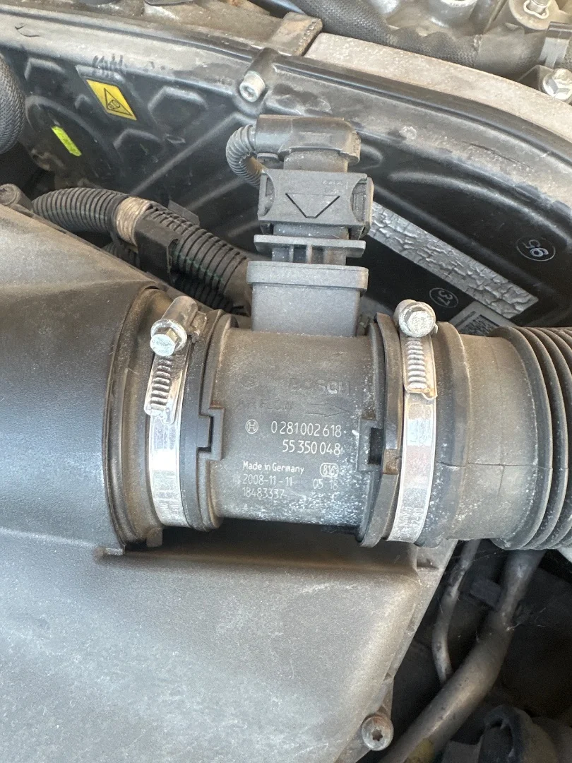 Foto de CAUDALIMETRO SAAB 9-3 BERLINA 1.9 TiD CAT (150 CV / 110 KW) referencia 55350048