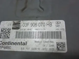 Foto de CENTRALITA MOTOR UCE SEAT IBIZA BERLINA (6J5) 1.2 TSI (86 CV / 63 KW) referencia 03F906070HB foto 5