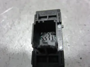 Foto de INTERRUPTOR FORD FIESTA (CBK) 1.3 CAT (69 CV / 51 KW) referencia 6S6T18C621BA foto 3
