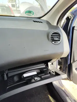 Foto de AIRBAG DELANTERO DERECHO PEUGEOT 308 1.6 16V (120 CV / 88 KW) referencia 8216RQ