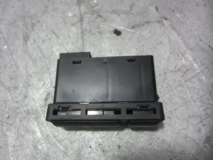 Foto de WARNING BMW SERIE 3 BERLINA (E46) 3.0 24V Turbodiesel CAT (184 CV / 135 KW) referencia 61318368920 foto 4