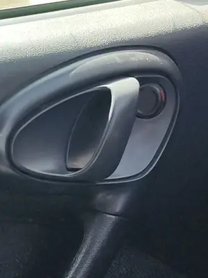 Foto de MANETA INTERIOR DELANTERA IZQUIERDA CITROEN XSARA BERLINA 2.0 HDi CAT (RHY / DW10TD) (90 CV / 66 KW)