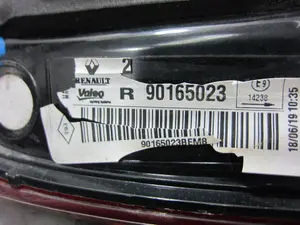 Foto de PILOTO TRASERO DERECHO INTERIOR RENAULT KADJAR 1.3 TCE (159 CV / 117 KW) referencia 901165023 foto 5