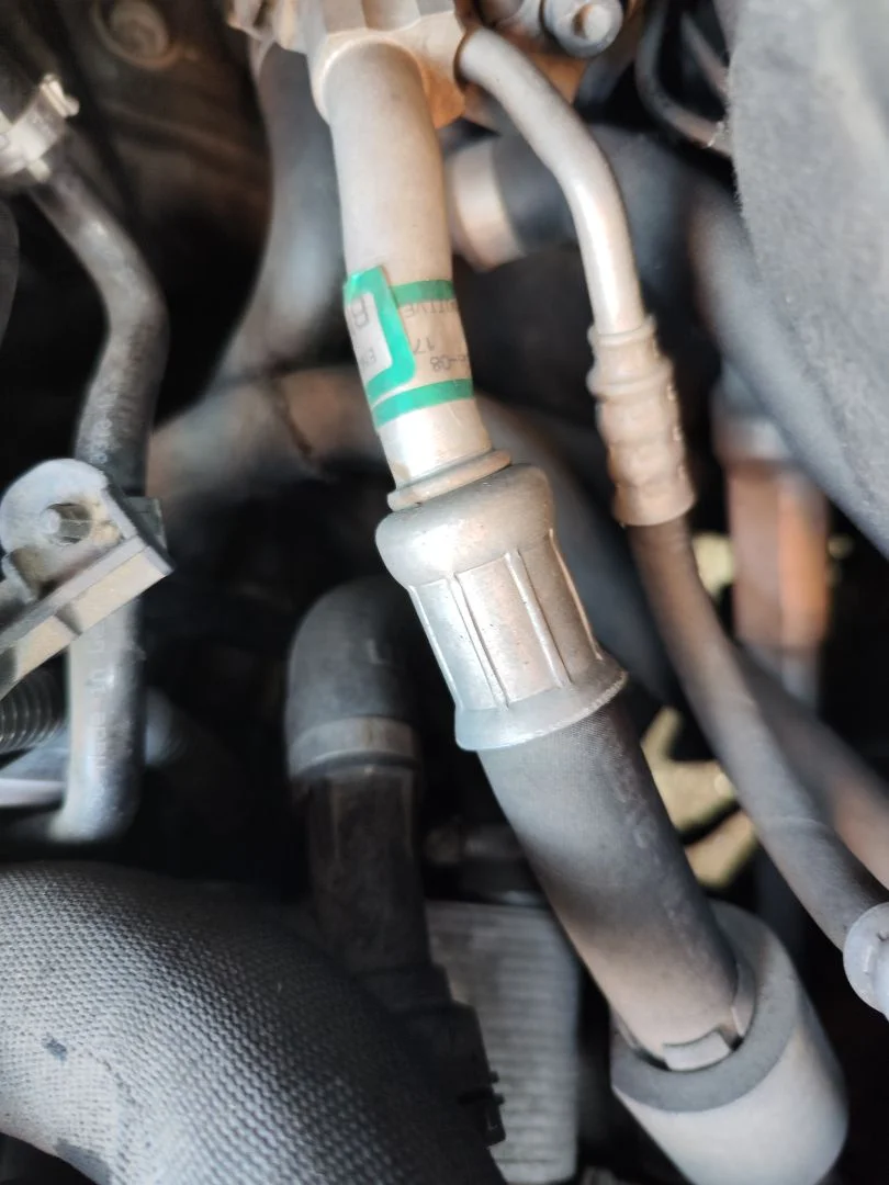 Foto de BOMBIN EMBRAGUE BMW SERIE 3 BERLINA (E90) 2.0 16V Diesel (163 CV / 120 KW)