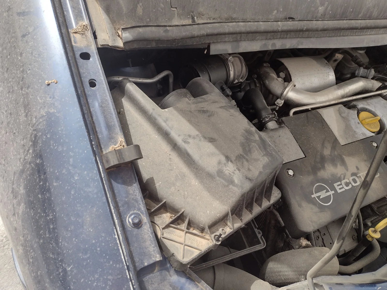 Foto de TUBO PRESION DIRECCION ASISTIDA OPEL ZAFIRA A 2.0 DTI (101 CV / 74 KW)