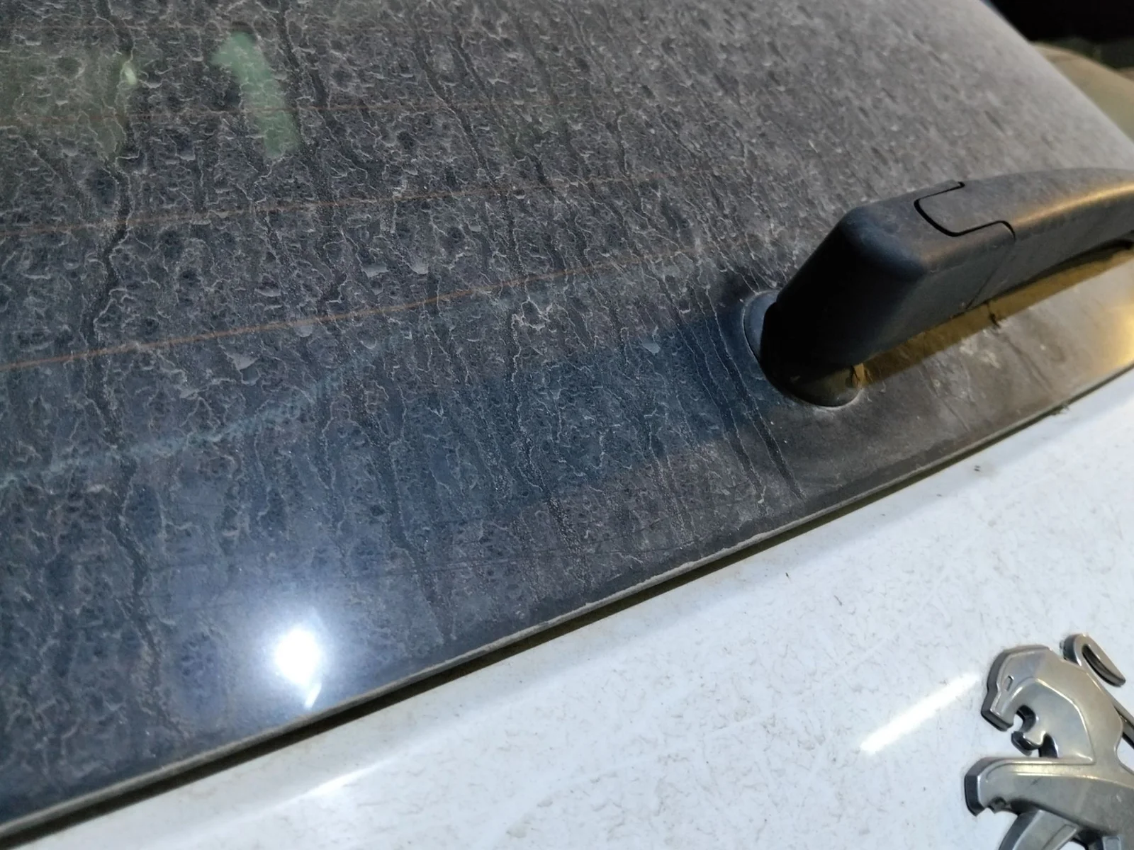 Foto de MOTOR LIMPIA TRASERO PEUGEOT 308