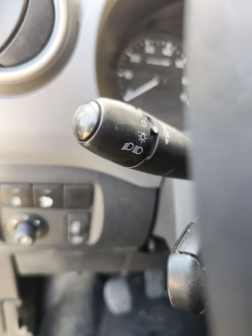 Foto de MANDO MULTIFUNCION CITROEN BERLINGO FURGÓN 1.6 Blue-HDI FAP (99 CV / 73 KW)