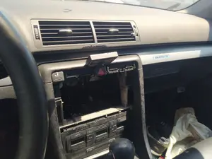 Foto de AIRBAG DELANTERO DERECHO AUDI A4 BERLINA (8E) 1.9 TDI (131 CV / 96 KW) referencia 8E0880204E