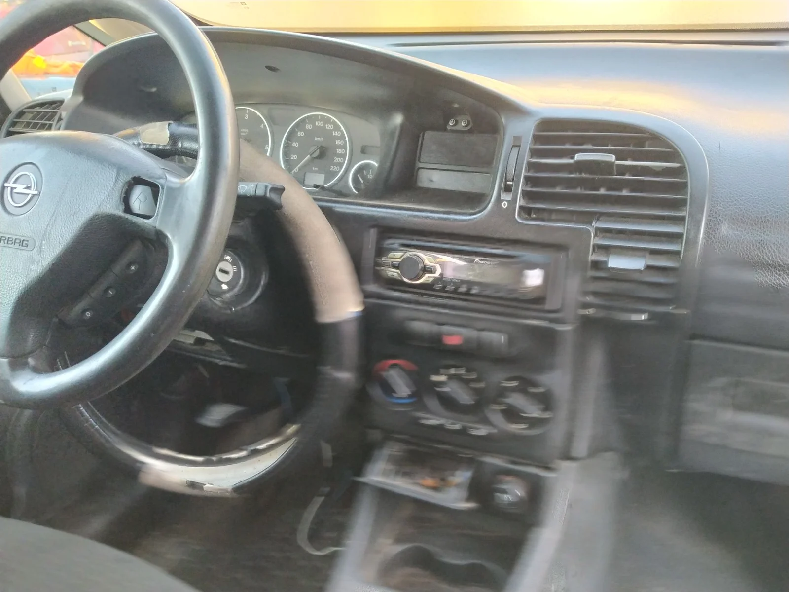 Foto de RESISTENCIA CALEFACCION OPEL ZAFIRA A 2.0 DTI (101 CV / 74 KW) referencia 90580196