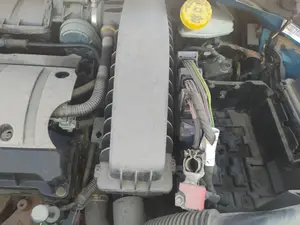 Foto de CAJA FILTRO AIRE PEUGEOT 207 1.6 16V CAT (109 CV / 80 KW) referencia 9820986780