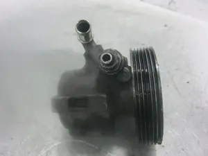 Foto de BOMBA DIRECCION PEUGEOT 306 4 PT. (S1)(08.1994) referencia 9636070380 foto 4