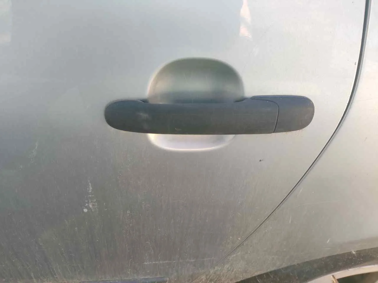 Foto de MANETA EXTERIOR TRASERA IZQUIERDA FORD GALAXY (VY) 1.9 TDI CAT (116 CV / 85 KW) referencia 1004749
