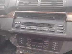 Foto de SISTEMA AUDIO / RADIO CD BMW SERIE X5 (E53) 3.0 Turbodiesel CAT (218 CV / 160 KW)