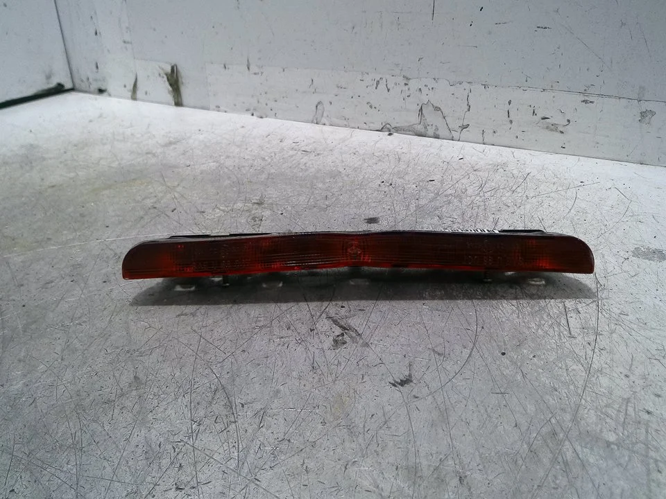 Foto de LUZ CENTRAL DE FRENO CITROEN C5 BERLINA 2.0 HDi (109 CV / 80 KW) referencia 38260002