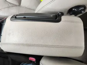 Foto de APOYABRAZOS CENTRAL VOLVO S80 BERLINA 2.4 Diesel (131 CV / 96 KW)