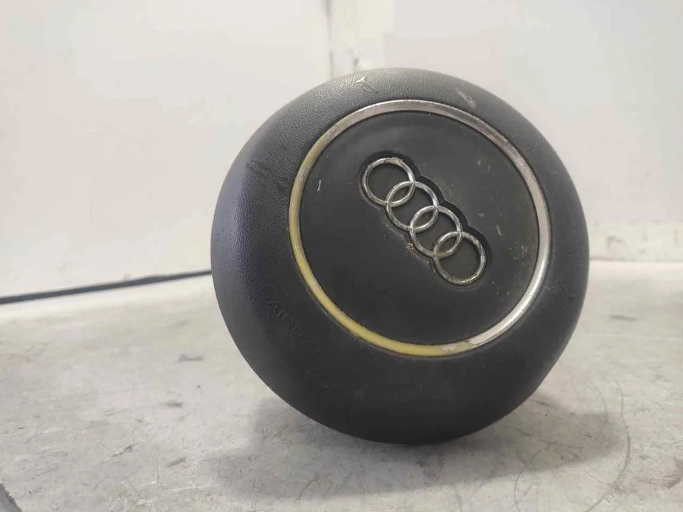 Foto de AIRBAG DELANTERO IZQUIERDO AUDI A1 (8X1) 1.6 TDI (105 CV / 77 KW) referencia 8X08802016PS