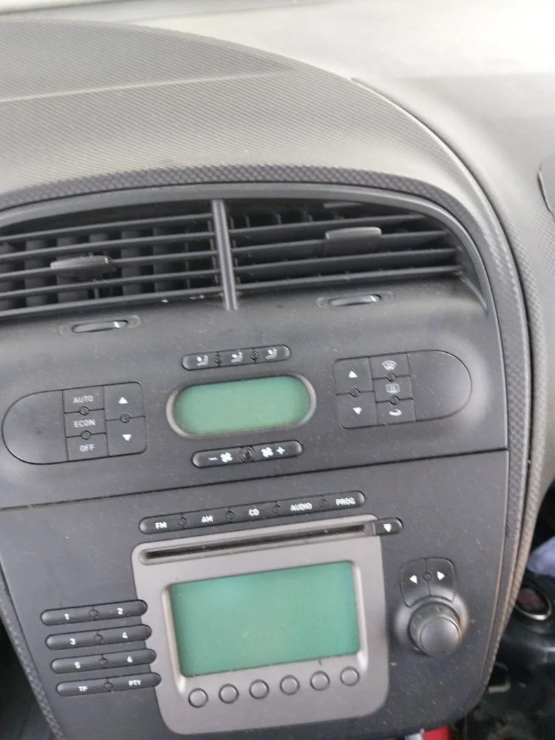 Foto de MANDO CALEFACCION / AIRE ACONDICIONADO SEAT ALTEA (5P1) 1.9 TDI (105 CV / 77 KW) referencia 5P0907044B 1UQ