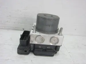 Foto de ABS NISSAN MICRA (K14) 0.9 CAT (90 CV / 66 KW) referencia 2265106455 foto 6