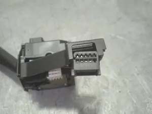Foto de MANDO INTERMITENTES AUDI A3 (8P1) 2.0 16V FSI (150 CV / 110 KW) referencia 1K0953513 foto 3